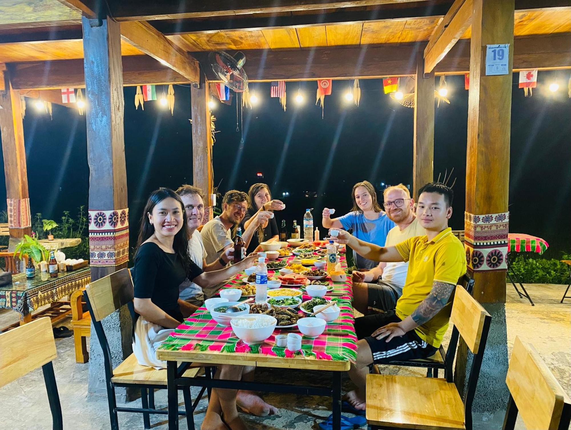 Du Gia Field View Homestay Làng Cac Εξωτερικό φωτογραφία
